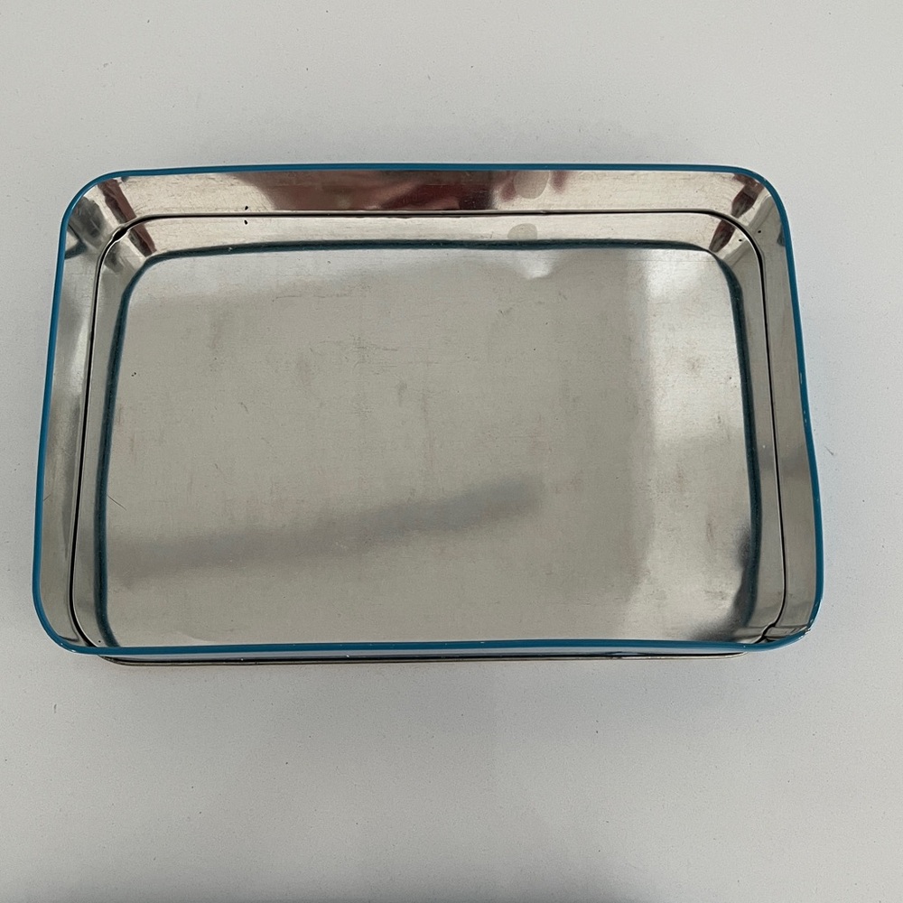 VINTAGE Riley's Toffee Niagara Falls Rectangular Tin Decor Storage Landmarks - Picture 10 of 17